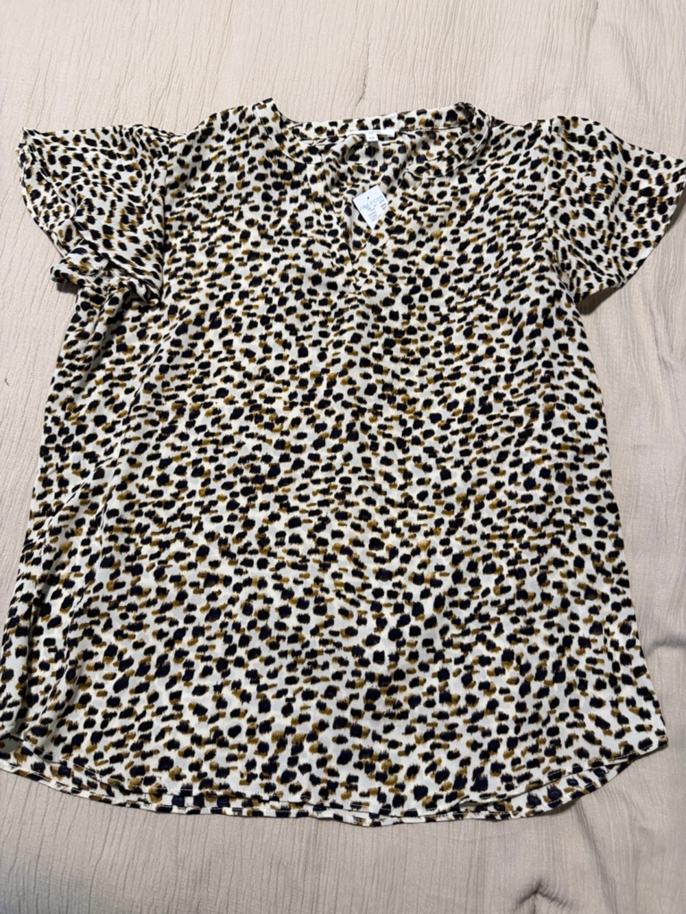 Maurices Leopard Print V-Neck Flutter Sleeve Top - Cream/Black
